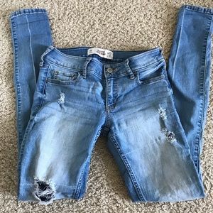 Hollister Super Skinny Jeans